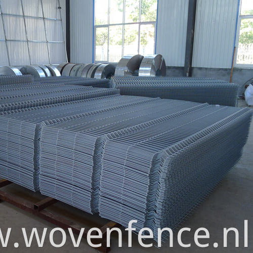 wire mesh fence 005